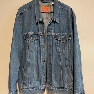 Levi’s Denim Trucker Jean Jacket Mens Size XL Medium Wash 72335 Red Tab
